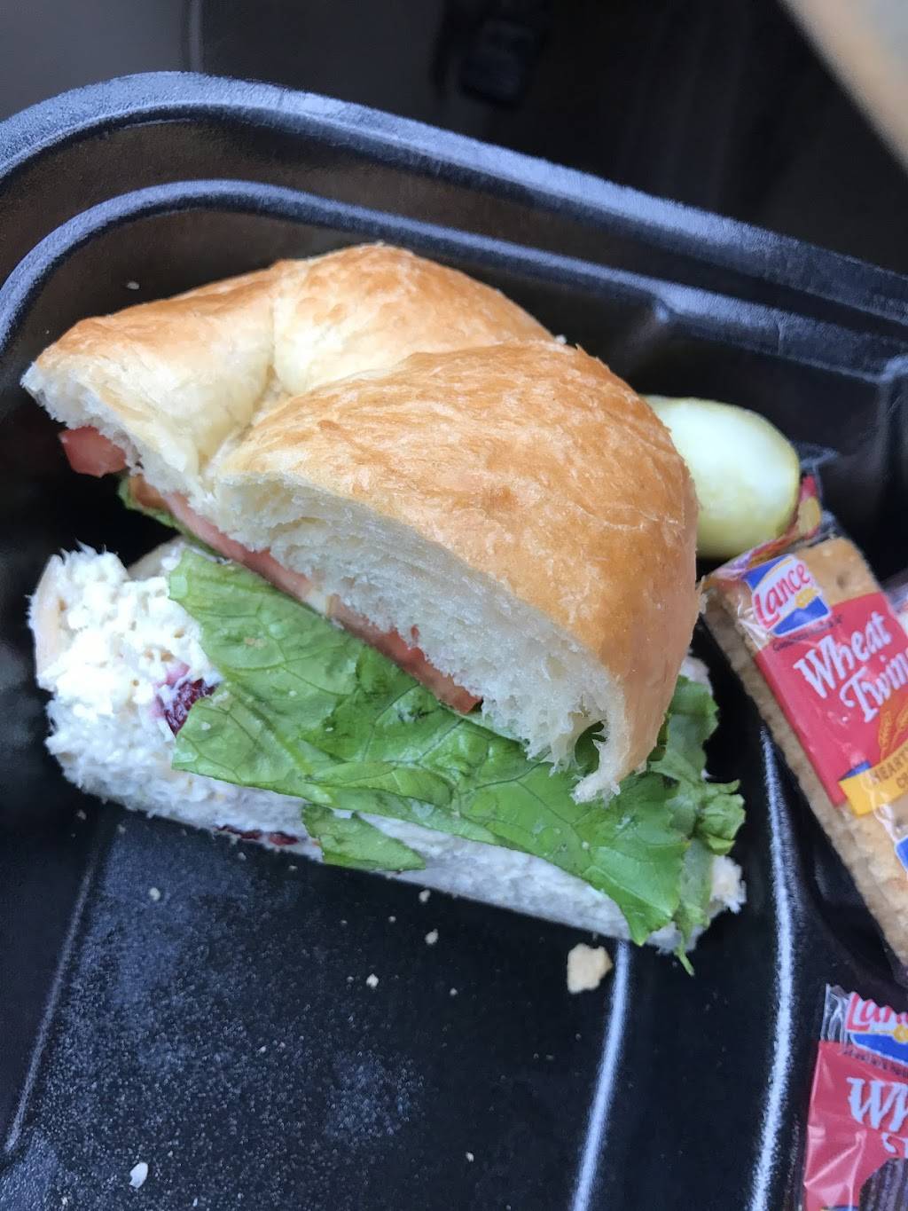 Chicken Salad Chick | restaurant | WESTBURY SQUARE SHOPPING CENTER, 975 Airport Rd SW #1, Huntsville, AL 35802, USA | 2564149930 OR +1 256-414-9930