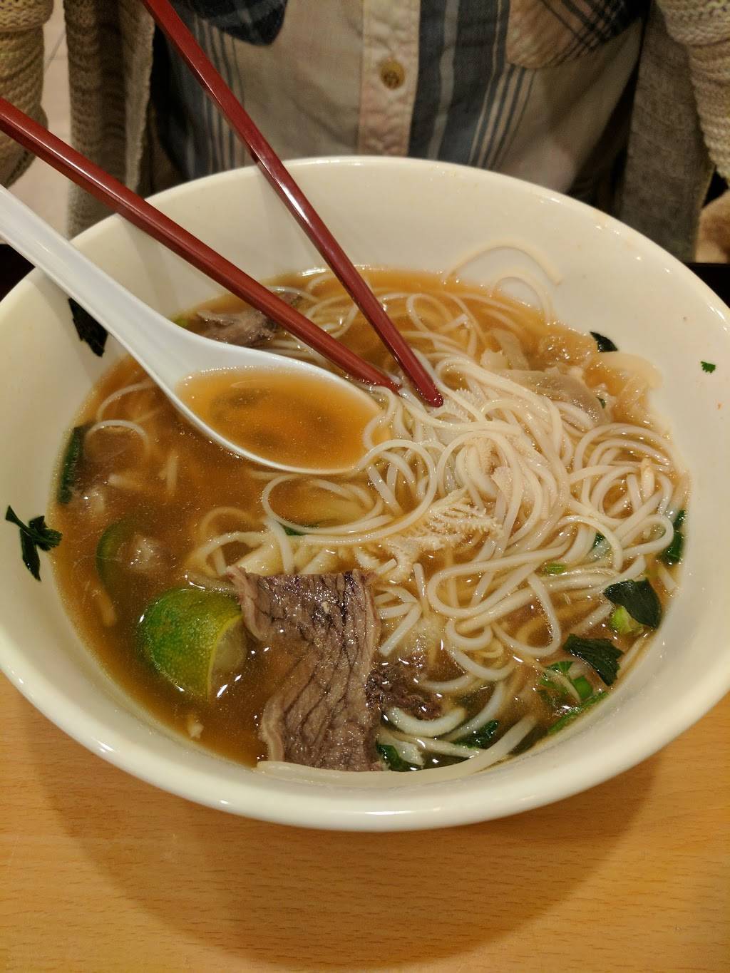 Pho Hot | restaurant | 6696 Lonetree Blvd, Rocklin, CA 95765, USA | 9167812858 OR +1 916-781-2858