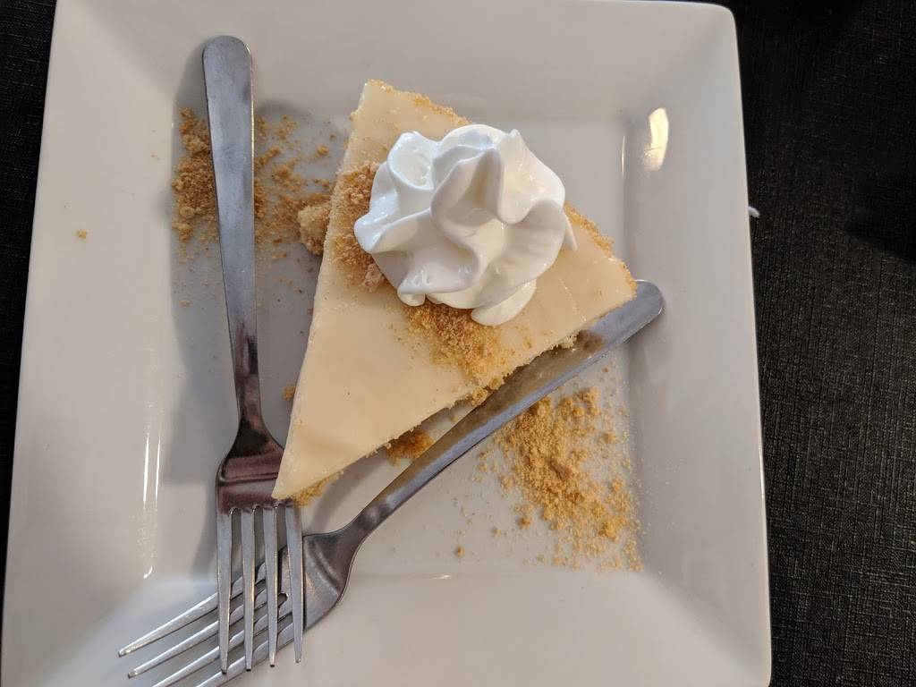 Tonys Clam Chowder Seafood Restaurant | restaurant | 622 N Donnelly St, Mt Dora, FL 32757, USA | 3527292834 OR +1 352-729-2834