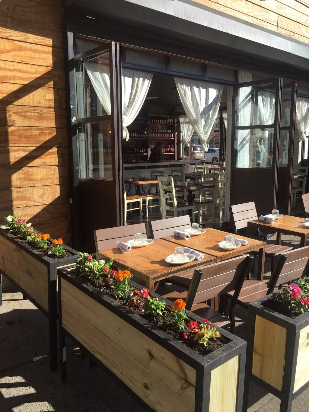 Anchor Heights | restaurant | 575 W 207th St, New York, NY 10034, USA | 6468959686 OR +1 646-895-9686