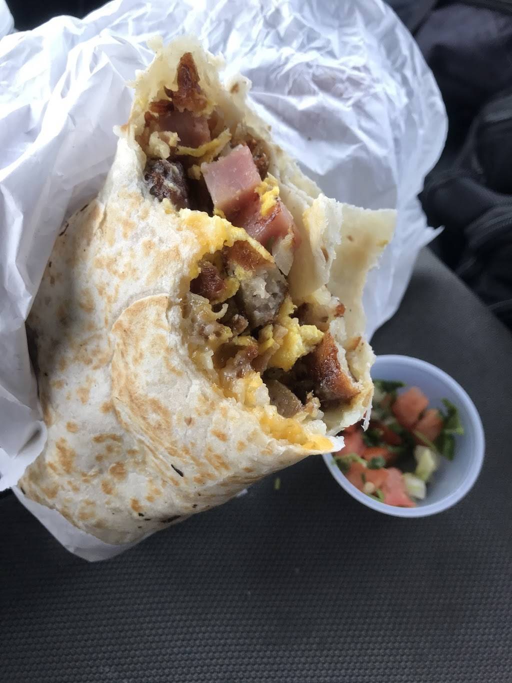 Sweetwater Bar and Grill | restaurant | 33310 Agua Dulce Canyon Rd, Santa Clarita, CA 91390, USA | 6612680688 OR +1 661-268-0688