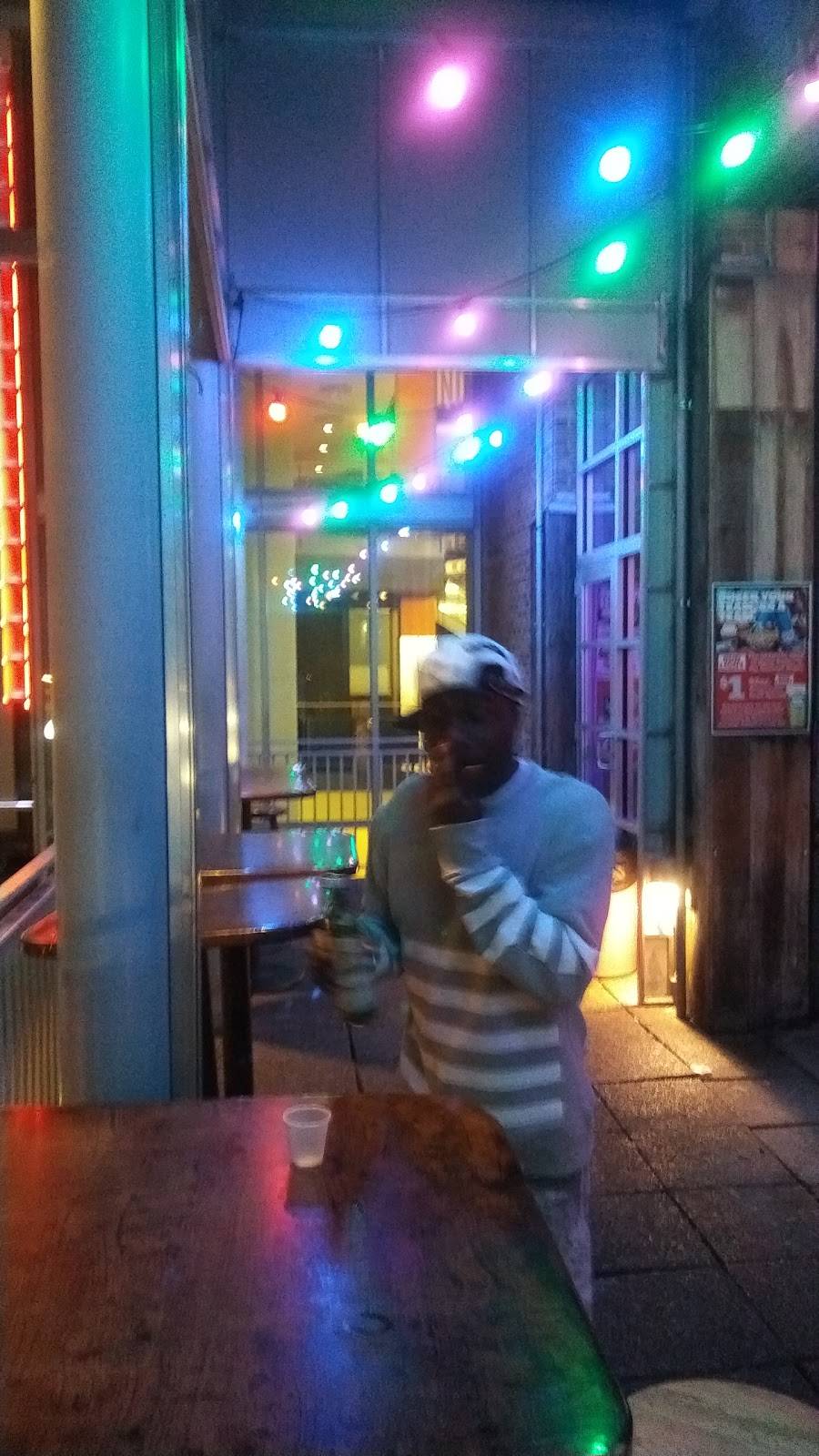 Ugly Tuna 2 | restaurant | 195 Chittenden Ave, Columbus, OH 43201, USA | 6149148347 OR +1 614-914-8347