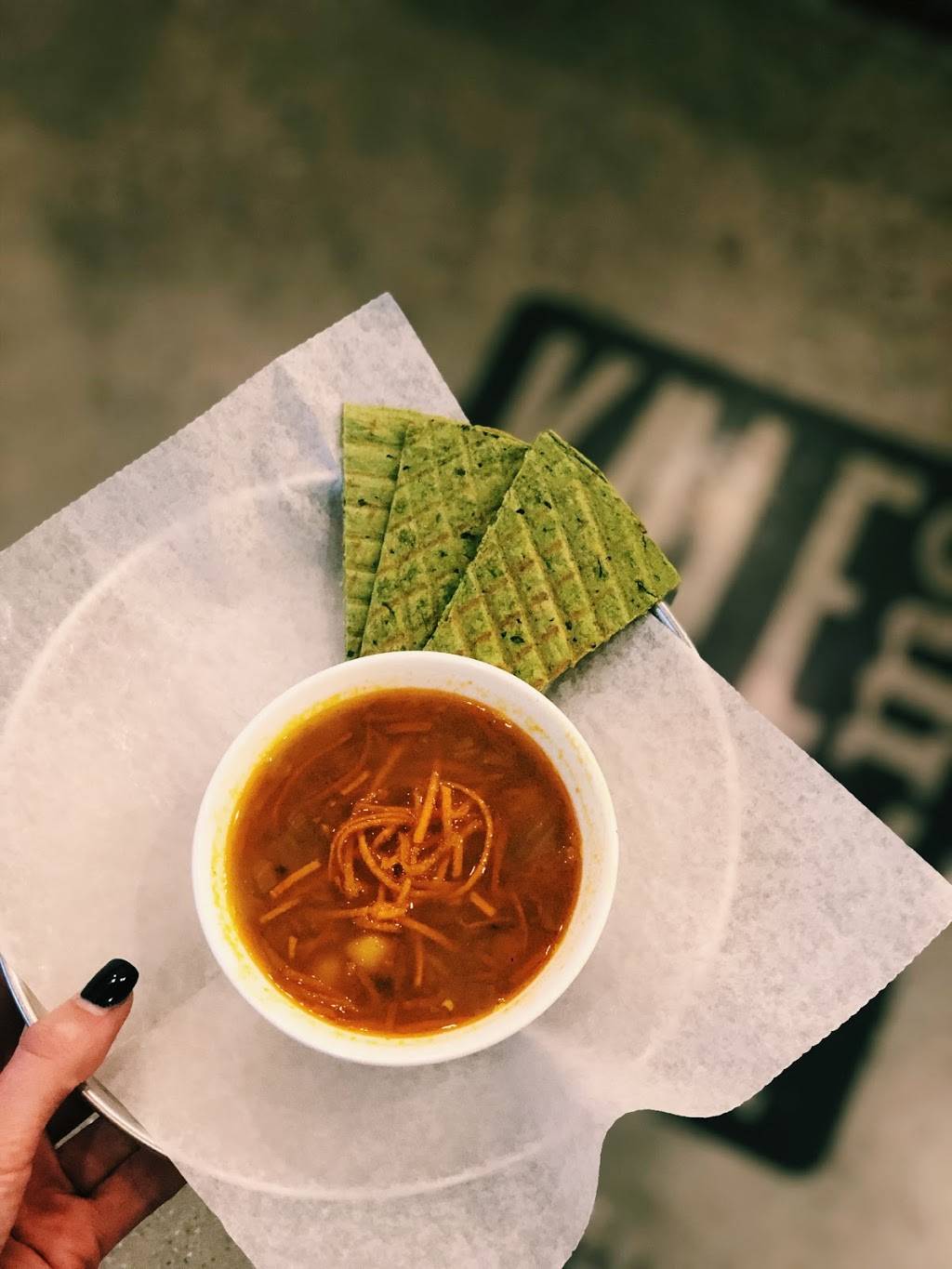 Kale Me Crazy | Health Food Cafe Virginia-Highland Atlanta | restaurant | 1402 North Highland Avenue Northeast Suite 7, Atlanta, GA 30306, USA | 4044586124 OR +1 404-458-6124