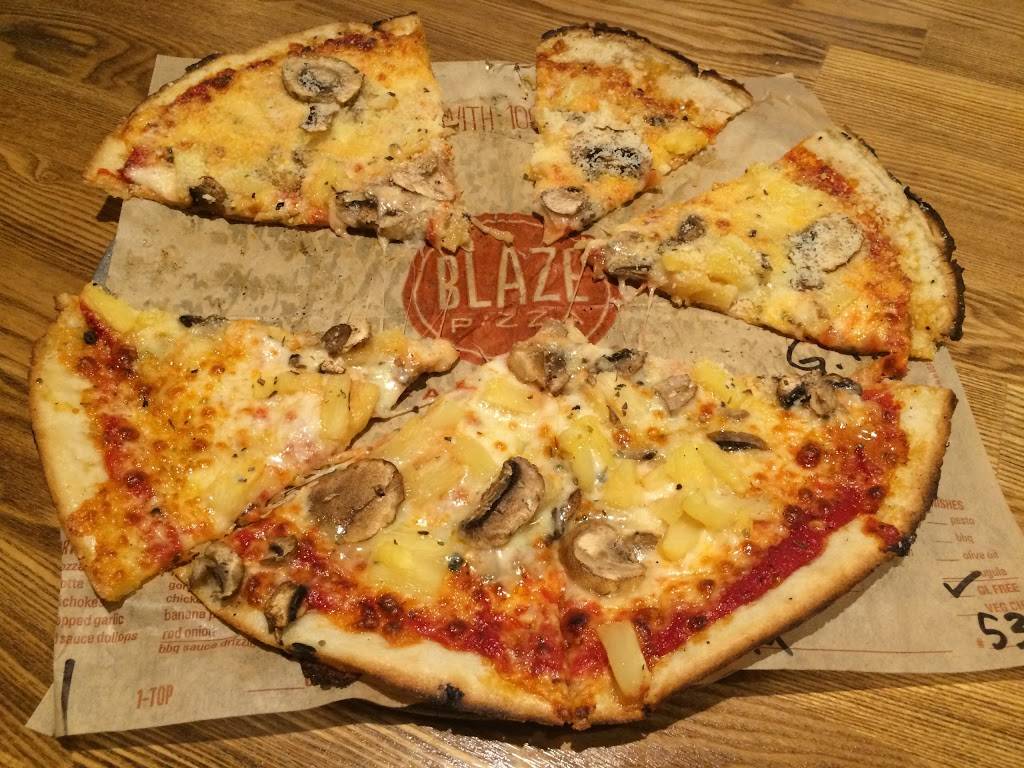 Blaze Pizza | meal takeaway | Glendale Galleria, 100 W Broadway, Glendale, CA 91210, USA | 8184950573 OR +1 818-495-0573