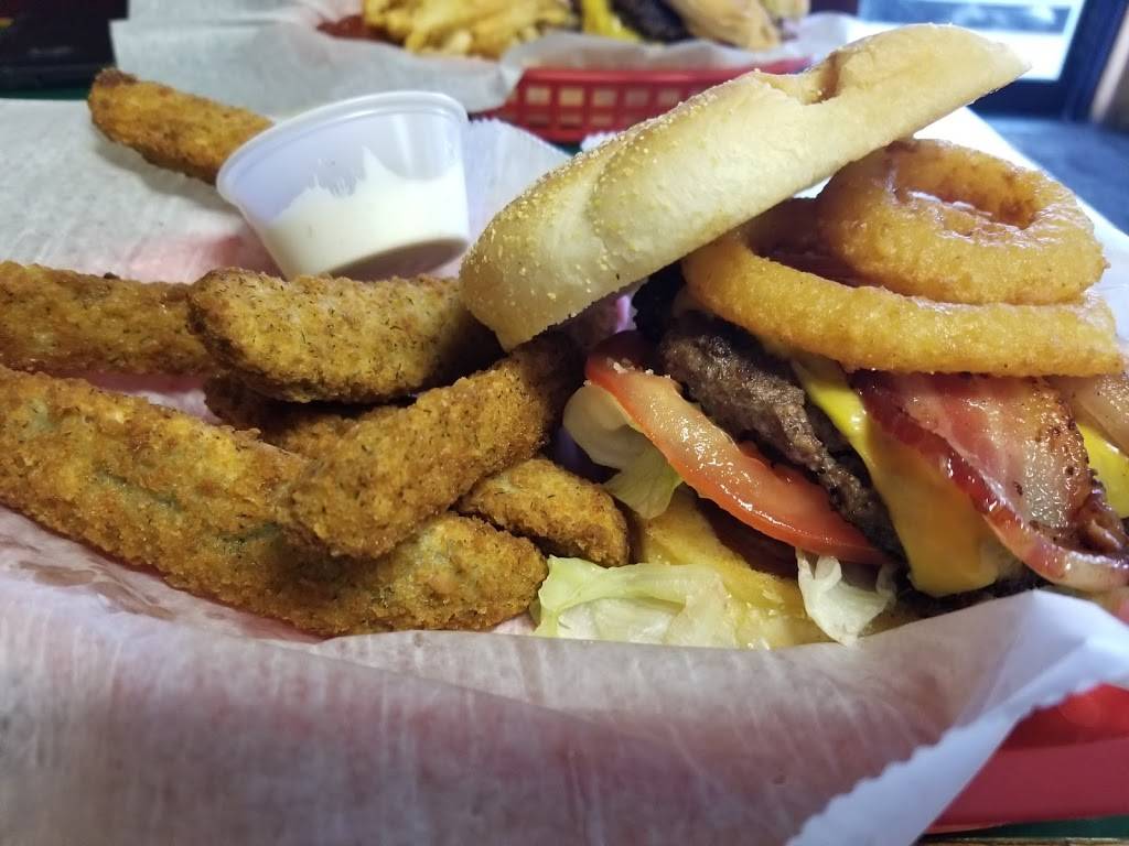 BC BURGERS | restaurant | 615 Capital Ave SW, Battle Creek, MI 49015, USA | 2699693748 OR +1 269-969-3748