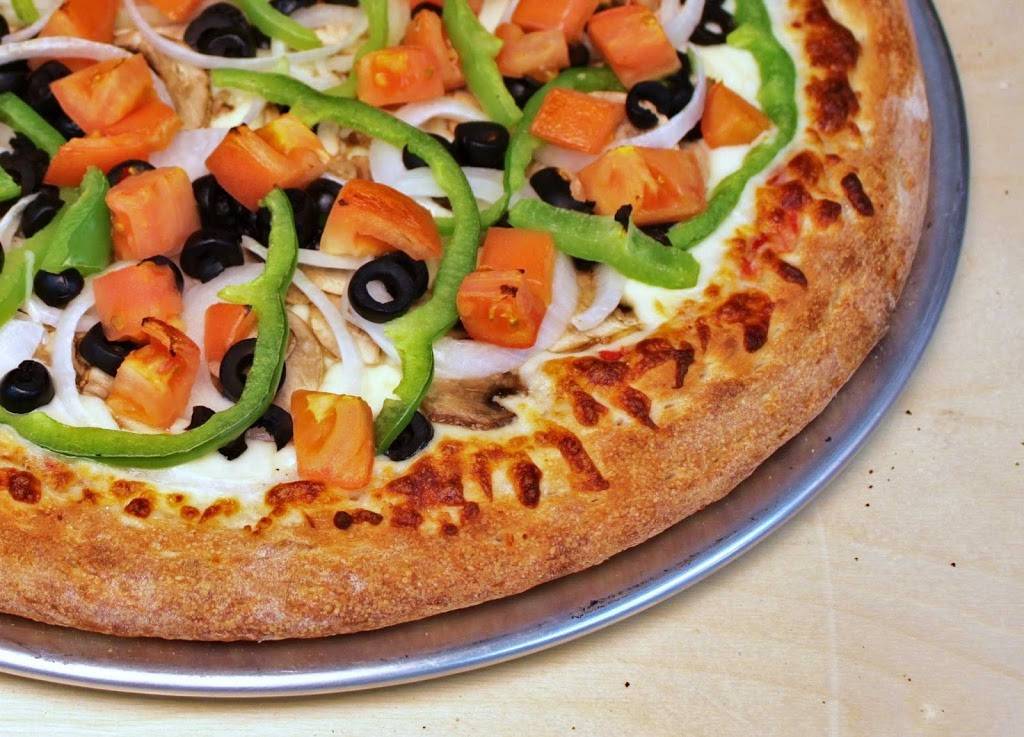 Porkys Pizza | restaurant | 2210 Griffin Way #106, Corona, CA 92879, USA | 9513717600 OR +1 951-371-7600