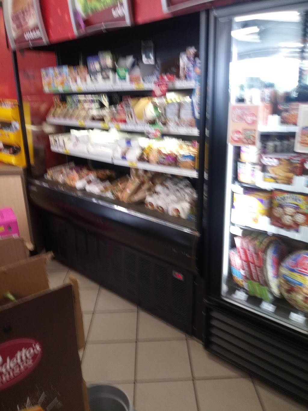 Circle K | cafe | 19101 US-41, North Fort Myers, FL 33903, USA | 2397315151 OR +1 239-731-5151