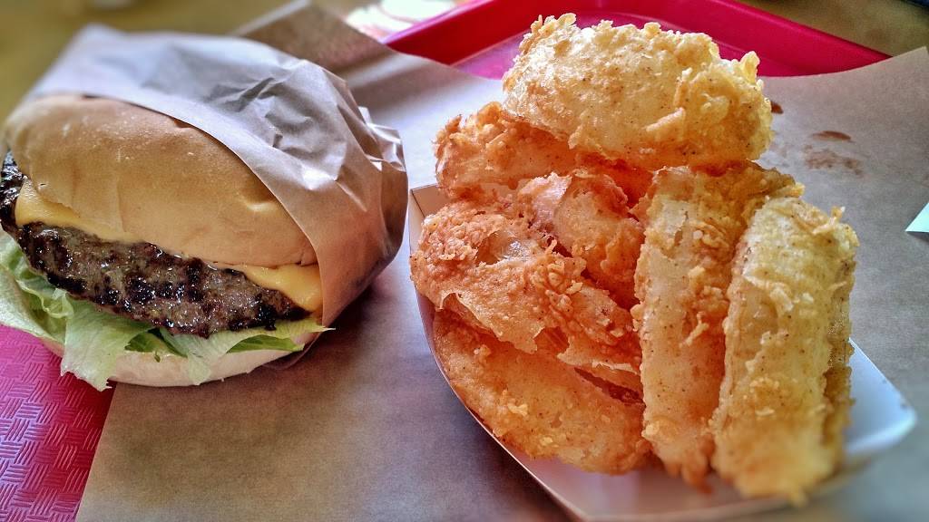 Coastline Burgers West Seattle | restaurant | 4444 California Ave SW, Seattle, WA 98116, USA | 2069466827 OR +1 206-946-6827