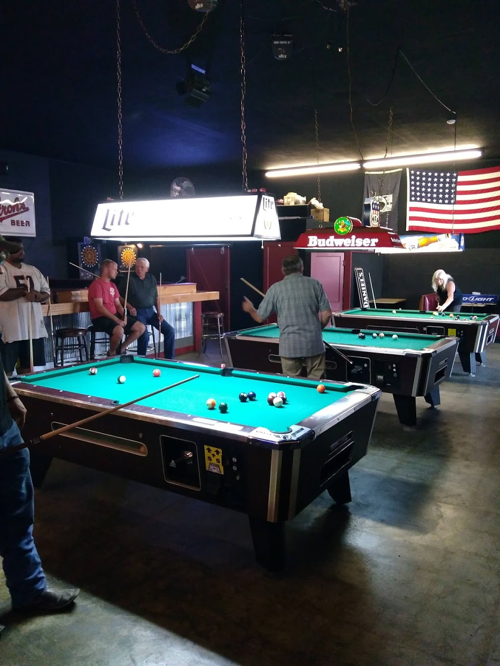 Hobo Bar & Grill | restaurant | 106 Chestnut St, Laddonia, MO 63352, USA | 5733732029 OR +1 573-373-2029