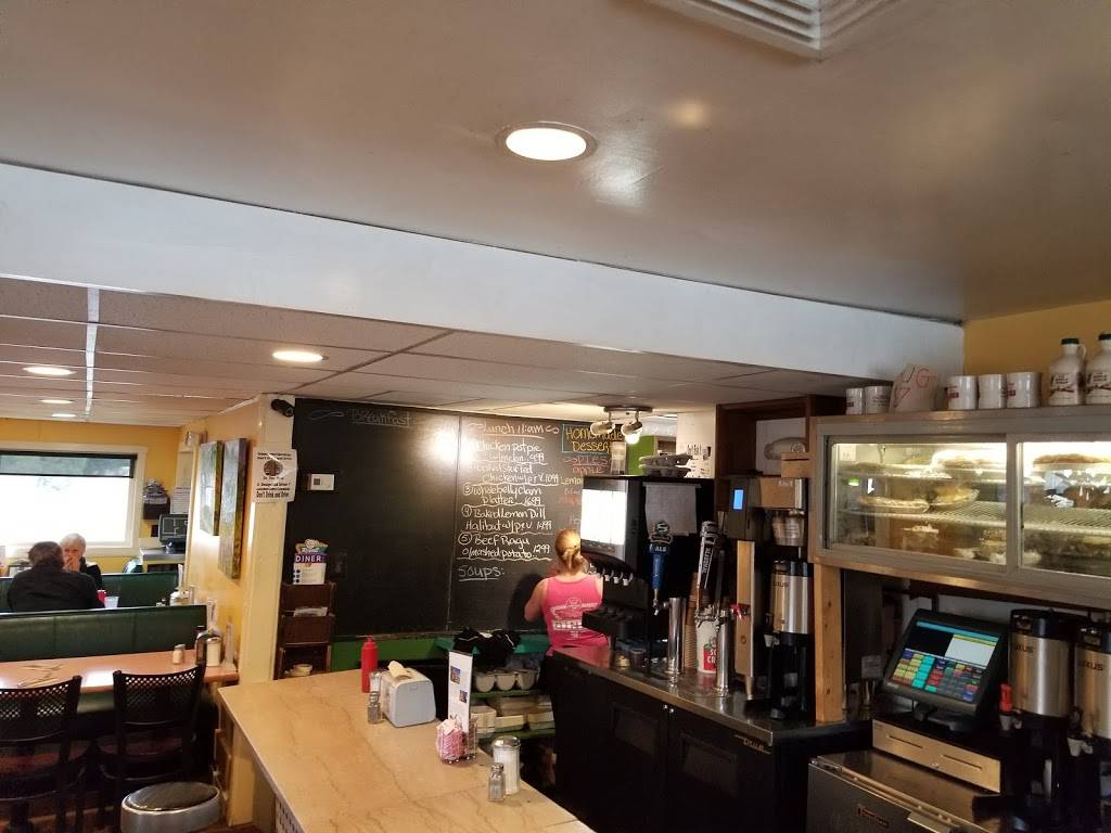 Chelsea Royal Diner | restaurant | 487 Marlboro Rd, West Brattleboro, VT 05301, USA | 8022548399 OR +1 802-254-8399