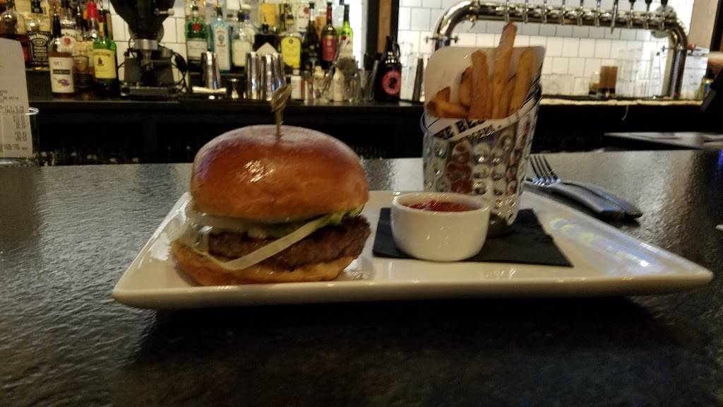 Boss Dog Brewing Co. | restaurant | 2179 Lee Rd, Cleveland Heights, OH 44118, USA | 2163212337 OR +1 216-321-2337