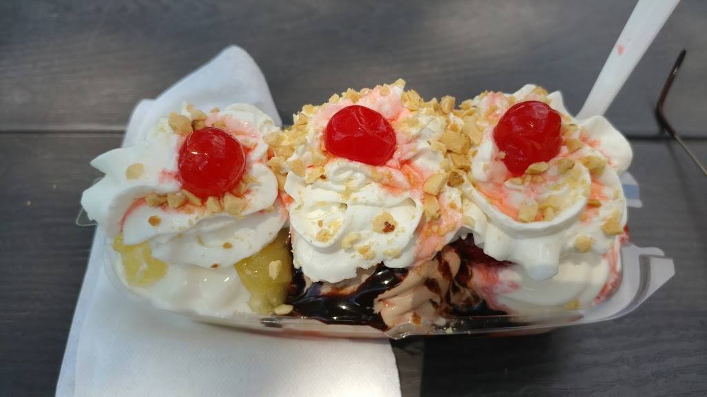 The Malt Shop | restaurant | 2783, 1751 Smizer Station Rd, Fenton, MO 63026, USA | 6368252121 OR +1 636-825-2121