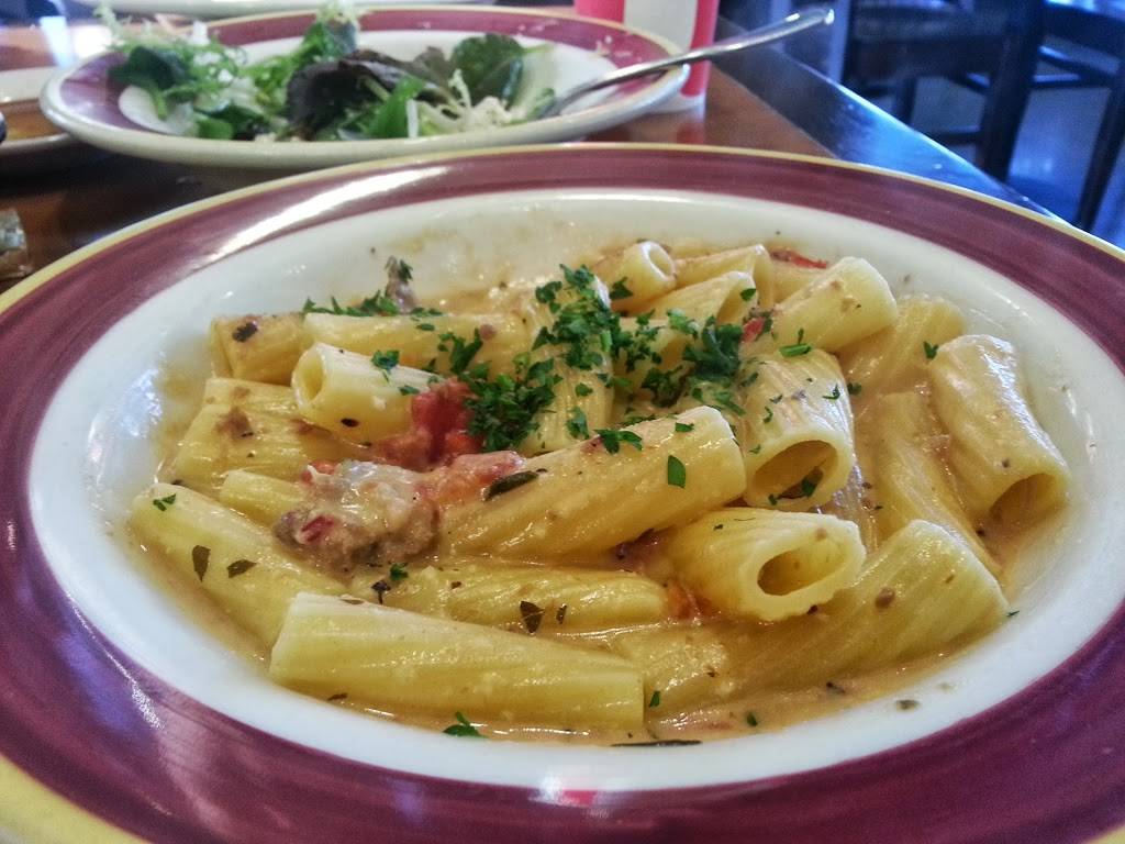 Rigatonis Fresh Italian Grill Hayward | restaurant | 20501 Hesperian Blvd, Hayward, CA 94541, USA | 5107859300 OR +1 510-785-9300