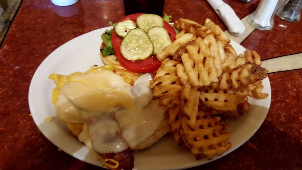 ZBest Cafe on Main | restaurant | 129 S Main St, Sheffield, IL 61361, USA | 8154542425 OR +1 815-454-2425