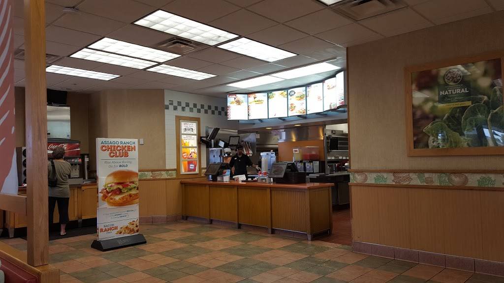 Wendys | restaurant | 94-615 Kupuohi St, Waipahu, HI 96797, USA | 8086800704 OR +1 808-680-0704
