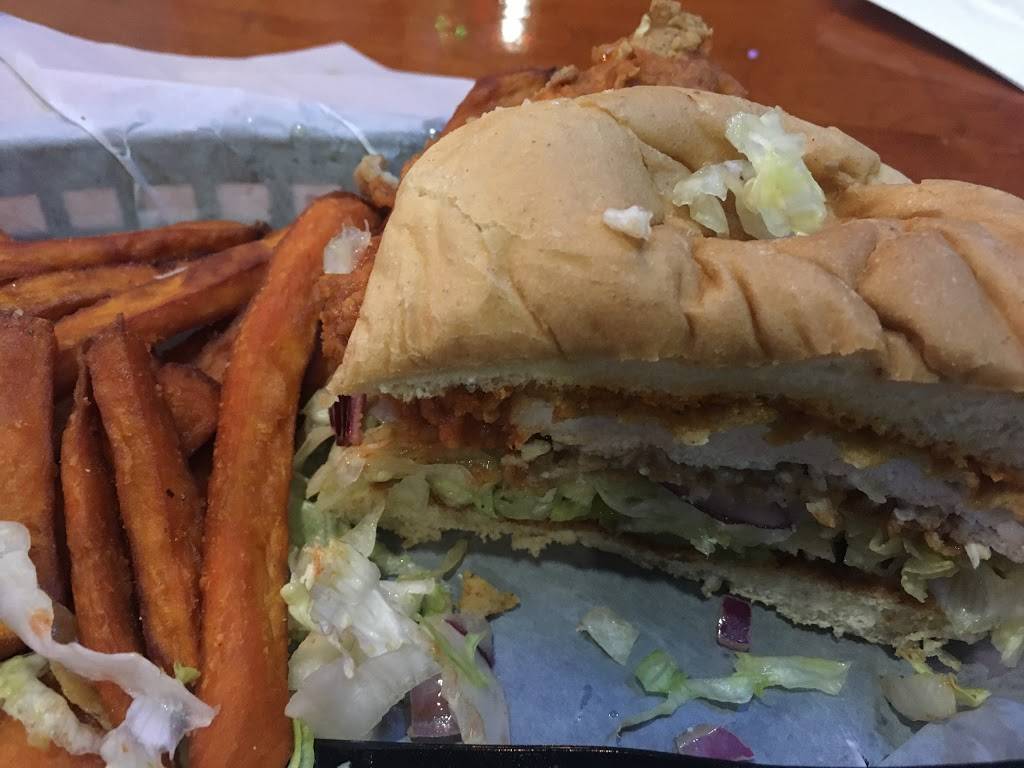 Maacs Grill | restaurant | 8150 N MacArthur Blvd, Irving, TX 75063, USA | 2144969464 OR +1 214-496-9464