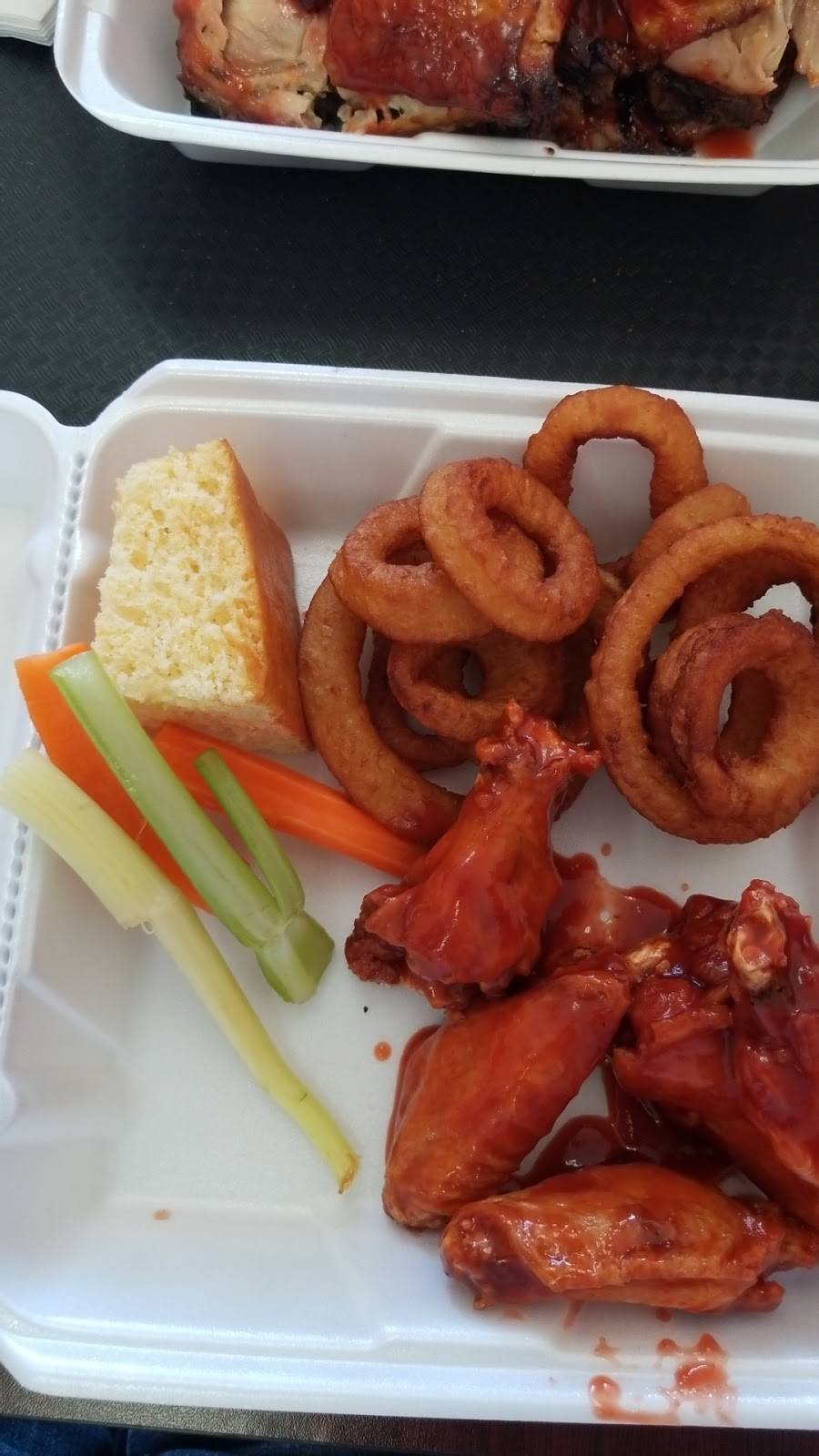 Ribs On the Run | restaurant | 396 Central Ave, White Plains, NY 10606, USA | 9144287427 OR +1 914-428-7427