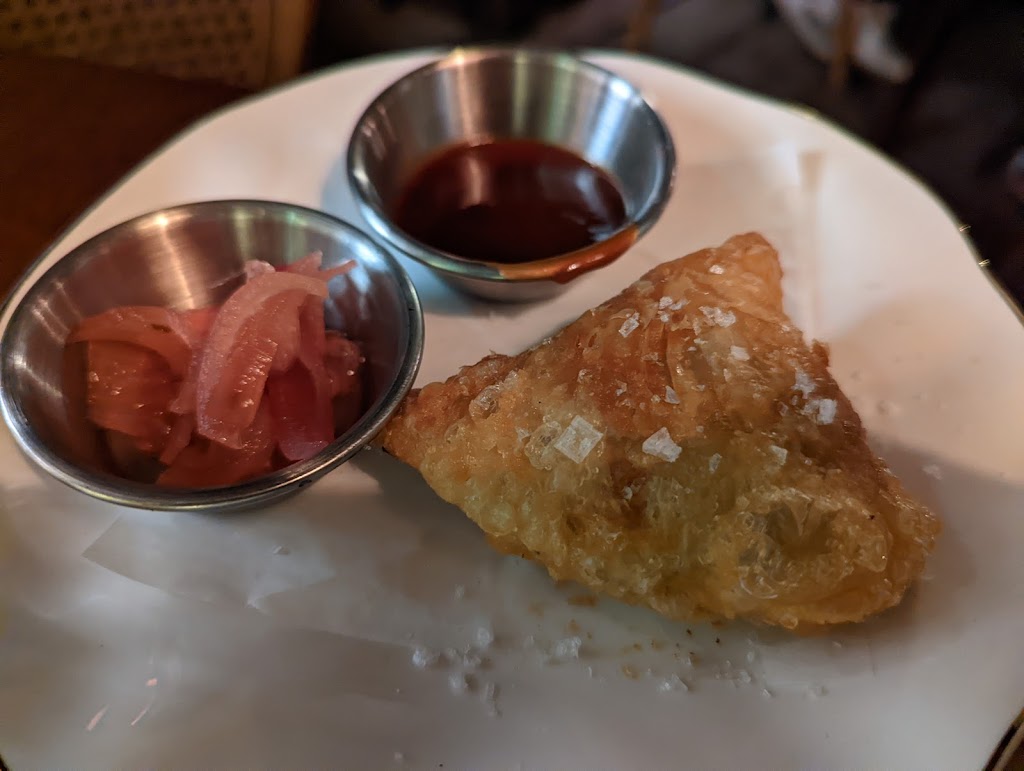 Cobis | restaurant | 2104 Main St, Santa Monica, CA 90405, USA | 4242385195 OR +1 424-238-5195