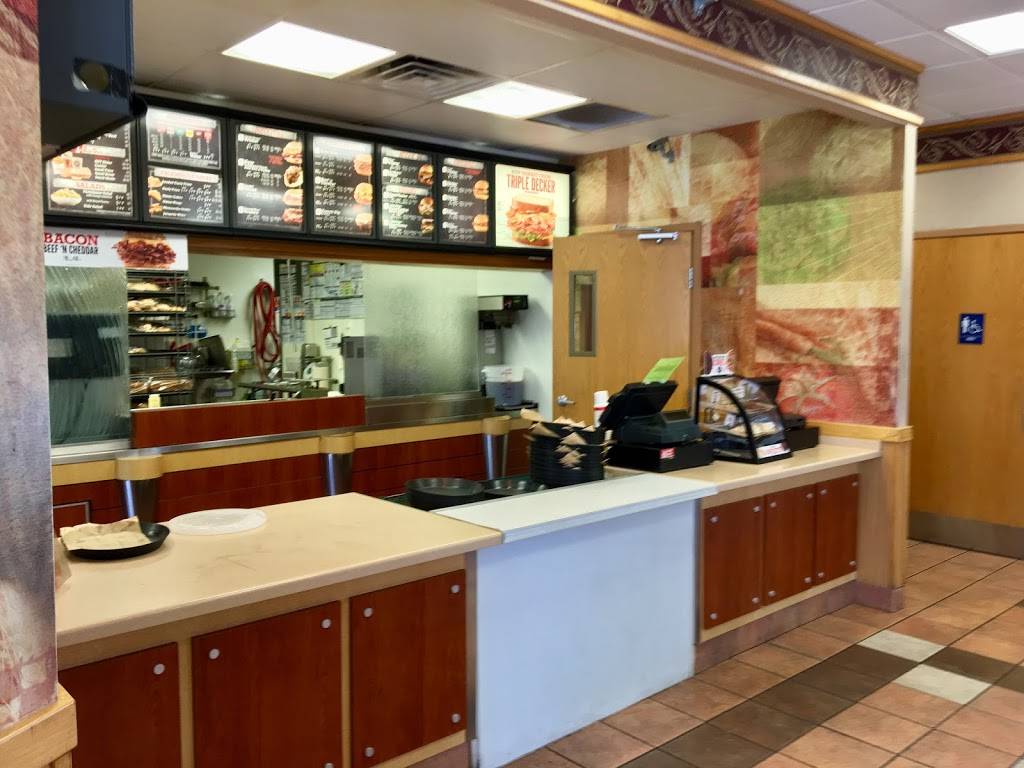 Arbys | restaurant | 2221 Chesnee Hwy, Spartanburg, SC 29303, USA | 8645831591 OR +1 864-583-1591