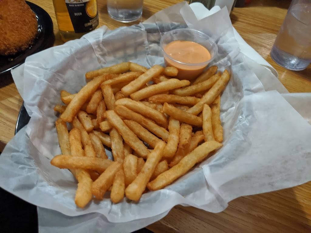 Zombie Burger + Drink Lab | restaurant | 300 E Grand Ave, Des Moines, IA 50309, USA | 5152449292 OR +1 515-244-9292