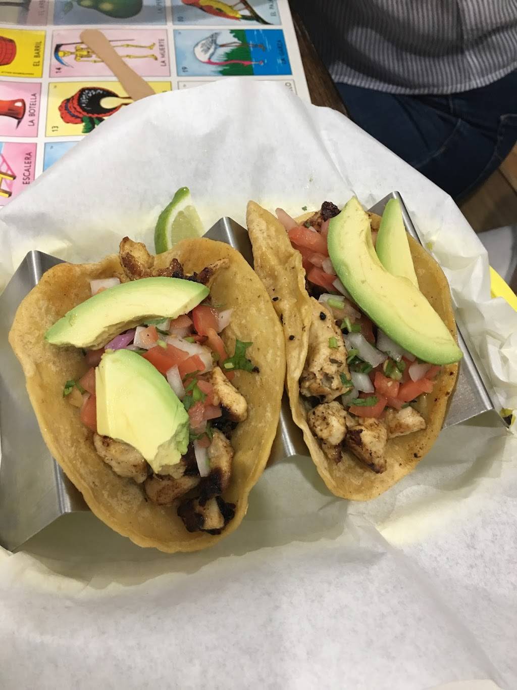 Tatas Tacos | restaurant | 4929 W Irving Park Rd, Chicago, IL 60641, USA | 7736856002 OR +1 773-685-6002