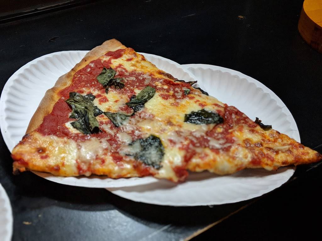 Artichoke Basilles Pizza | restaurant | 9102 4th Ave, Brooklyn, NY 11209, USA | 3476626108 OR +1 347-662-6108