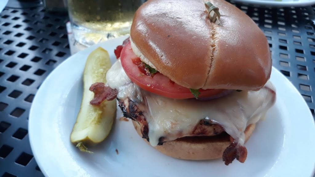 D. Rowes Restaurant & Bar | restaurant | 1005 Club Village Dr, Columbia, MO 65203, USA | 5734438004 OR +1 573-443-8004