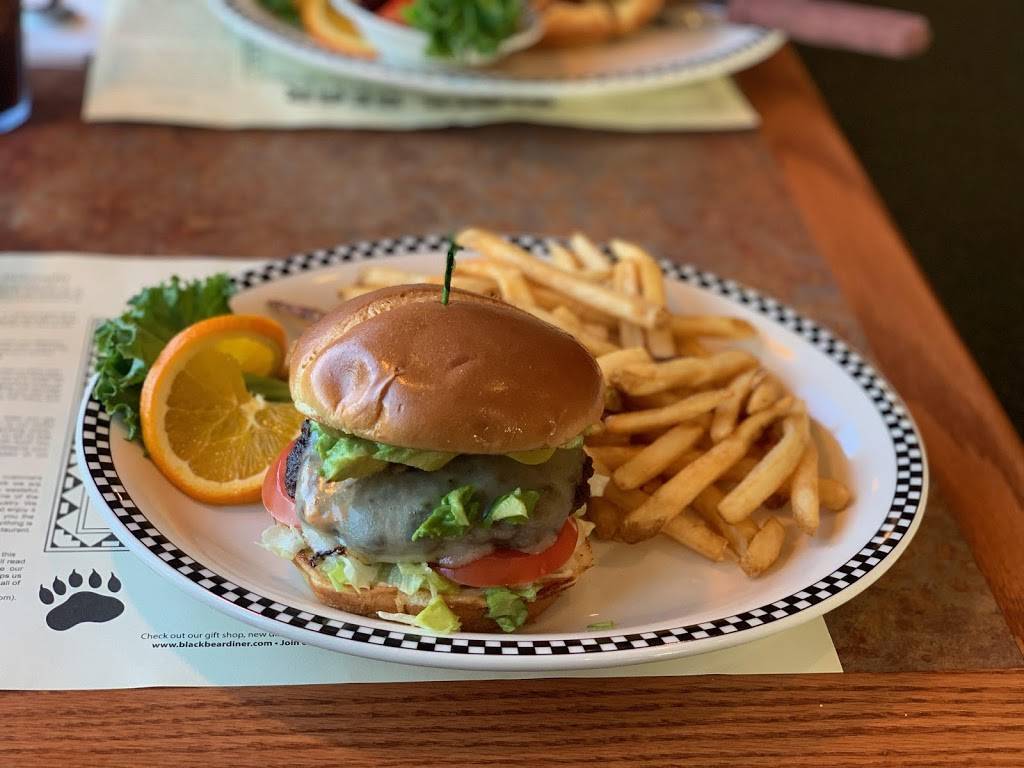 Black Bear Diner | restaurant | 5405 Walden Rd, Beaumont, TX 77705, USA | 4098429606 OR +1 409-842-9606