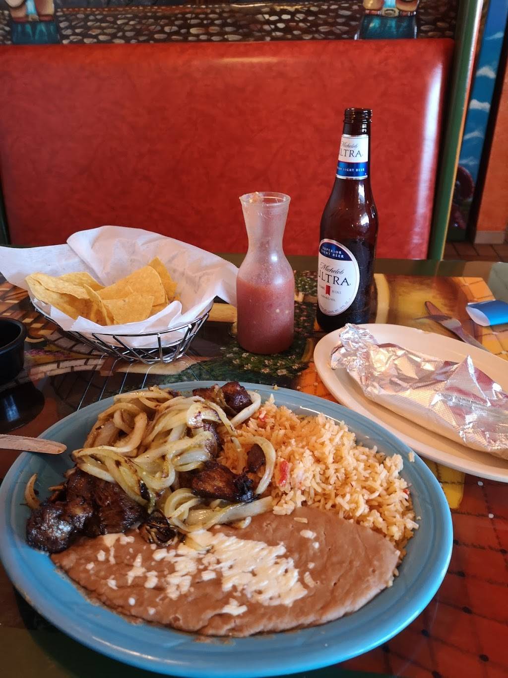 Si Senor Mex-Mex Bar and Grill | restaurant | 612 Walmart Dr, Farmington, MO 63640, USA | 5737473030 OR +1 573-747-3030