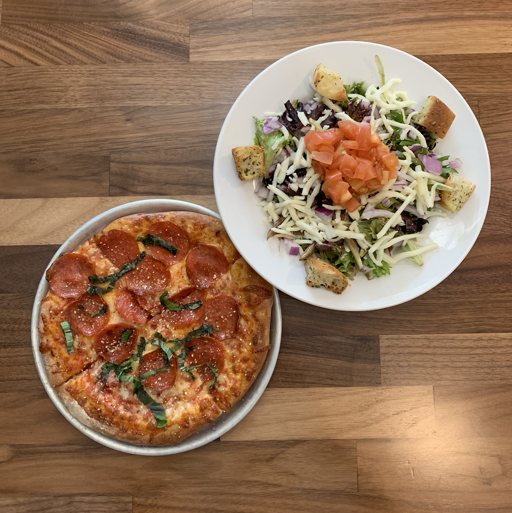 BoomBozz Craft Pizza & Taphouse - East Nashville | restaurant | 1003 Russell St, Nashville, TN 37206, USA | 6155053217 OR +1 615-505-3217