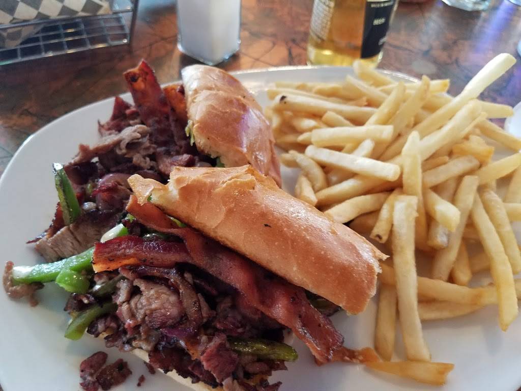 Fox & Hound Smokehouse Grill & Bar | restaurant | 237 Tramway Dr, Stateline, NV 89449, USA | 7755888887 OR +1 775-588-8887