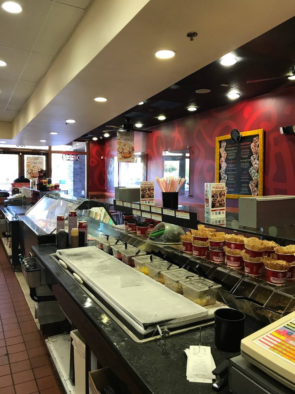 Cold Stone Creamery | bakery | 2170 E Baseline Rd #136, Phoenix, AZ 85042, USA | 6022437837 OR +1 602-243-7837