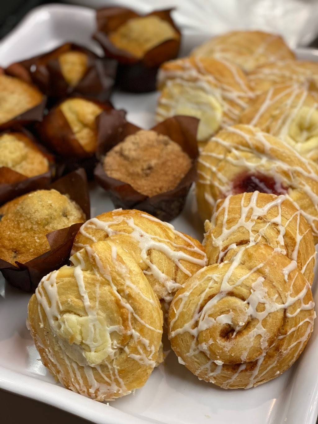 University Dining Hall, Fresno State | restaurant | 5200 N, Campus Dr, Fresno, CA 93740, USA | 5592784634 OR +1 559-278-4634