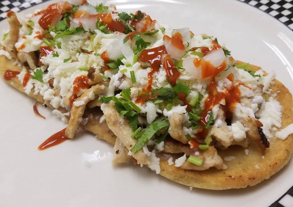 La Riviera Maya Mexican Restaurant | restaurant | 8104 National Turnpike, Louisville, KY 40214, USA | 5023613566 OR +1 502-361-3566