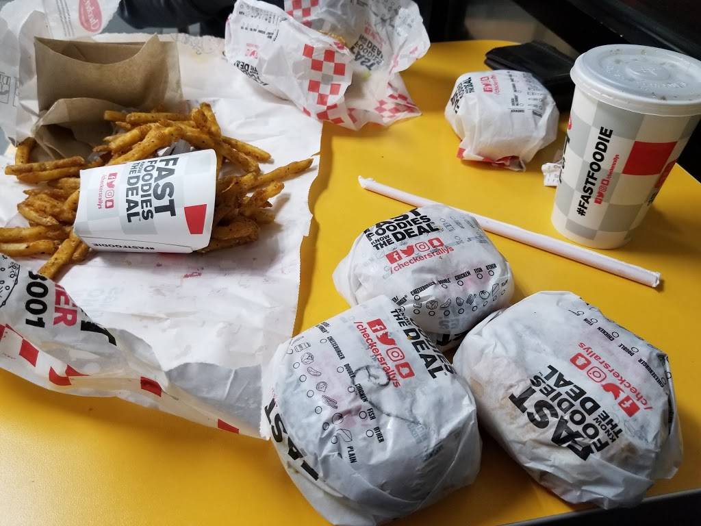 Checkers | restaurant | 8345 Parsons Blvd, Jamaica, NY 11432, USA | 7182914738 OR +1 718-291-4738