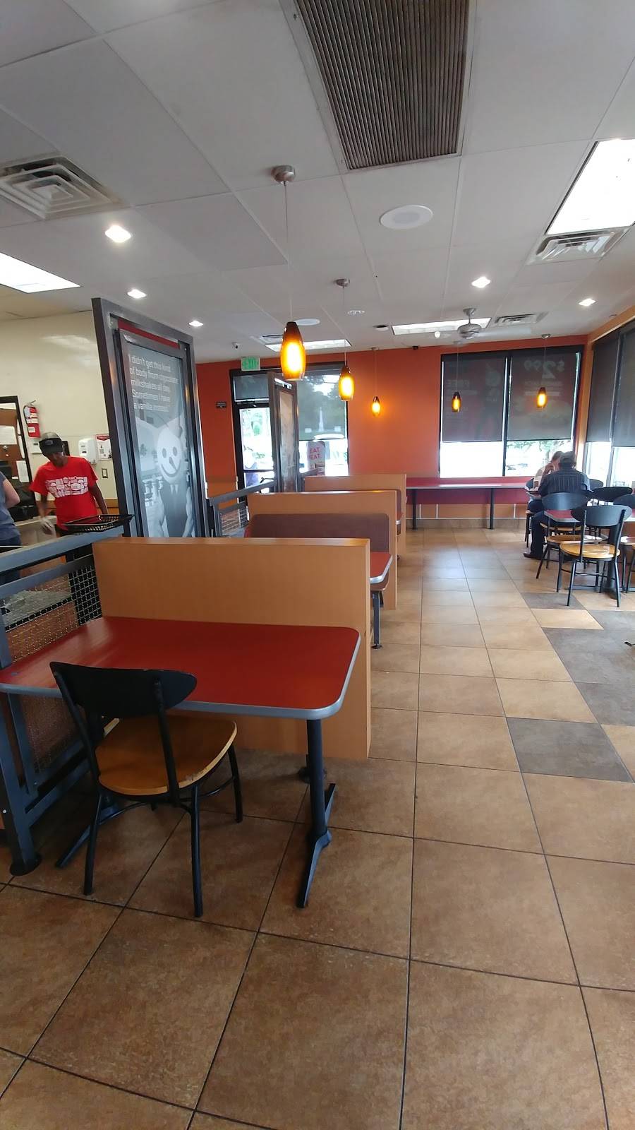 Jack in the Box | restaurant | 313 E Church St, Livingston, TX 77351, USA | 9363278225 OR +1 936-327-8225