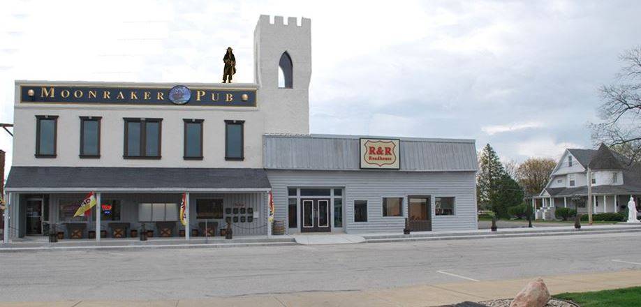 Moonraker Pub & Deck | restaurant | 110 N Jefferson St, Cromwell, IN 46732, USA | 2608562013 OR +1 260-856-2013