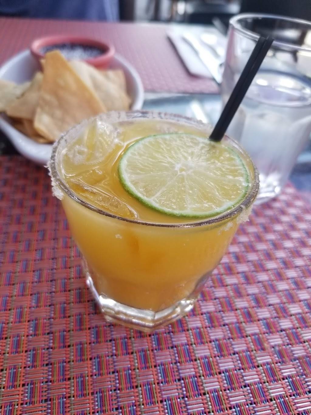 Juquila Kitchen and Bar | restaurant | 39-05 29th St, Long Island City, NY 11101, USA | 7184820033 OR +1 718-482-0033