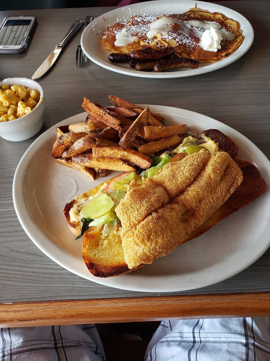 Sweet Magnolias | restaurant | 29221 Northwestern Hwy, Southfield, MI 48034, USA | 2482816641 OR +1 248-281-6641