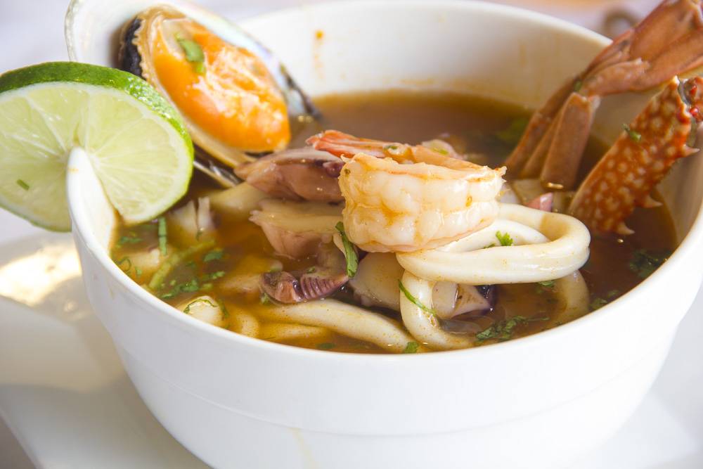 Ceviche Palace | restaurant | 1429 E Main St, Bridgeport, CT 06608, USA | 2038704404 OR +1 203-870-4404