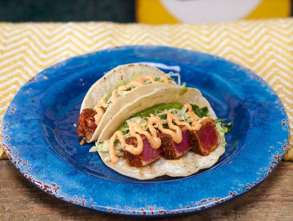 Titos Burritos & Wings Summit | restaurant | 356 Springfield Ave, Summit, NJ 07901, USA | 9082773710 OR +1 908-277-3710