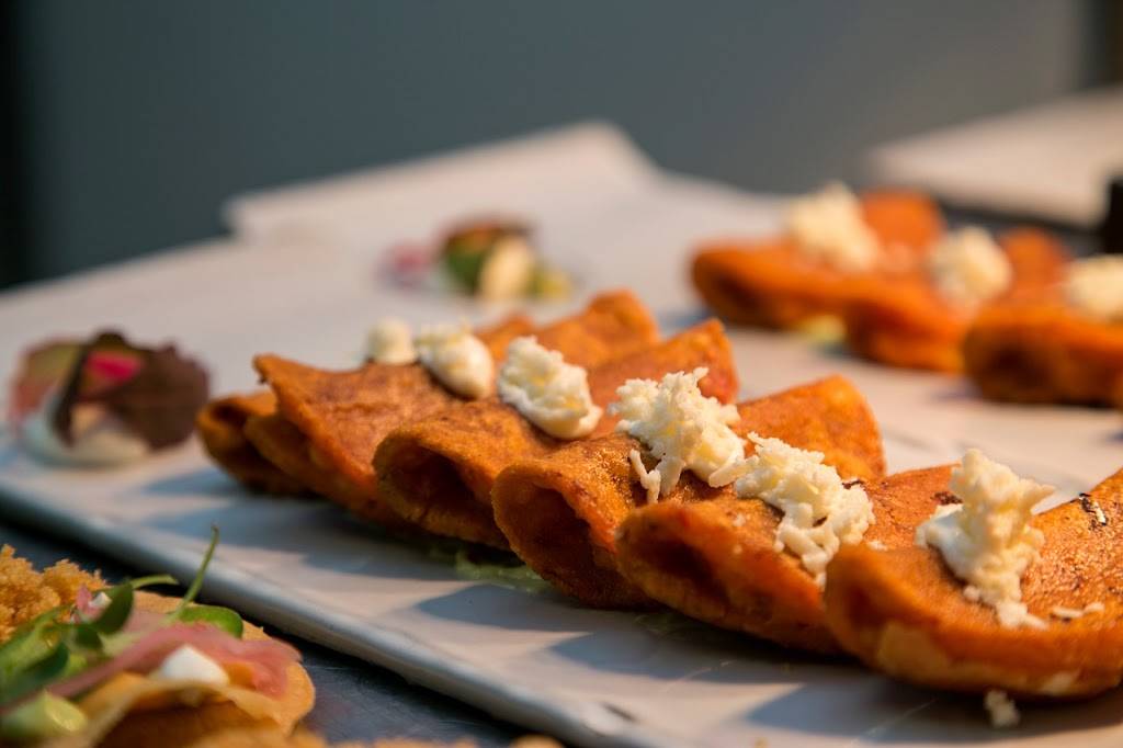 Altiro Latin Fusion | restaurant | 1 South La Grange Road, La Grange, IL 60525, USA | 7086394084 OR +1 708-639-4084