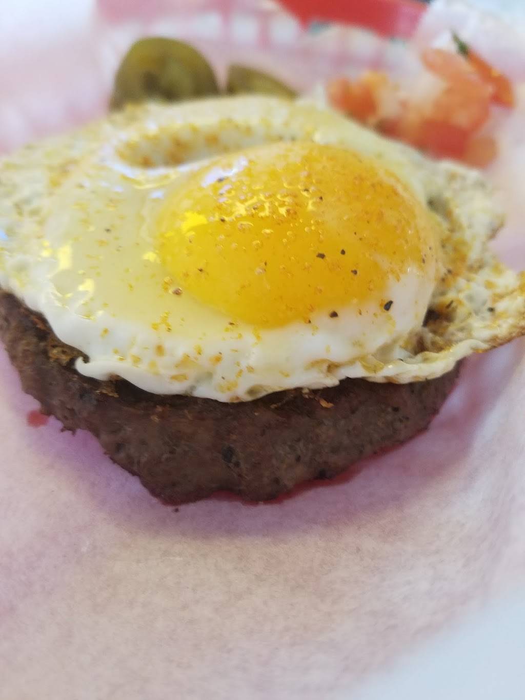 Burger House | restaurant | 395 W Main St, League City, TX 77573, USA | 2813168894 OR +1 281-316-8894