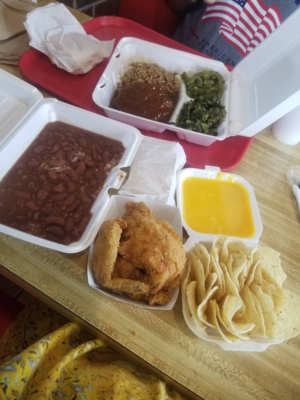 Le Blancs Drive Inn | restaurant | 4123 LA-19, Zachary, LA 70791, USA | 2256549928 OR +1 225-654-9928