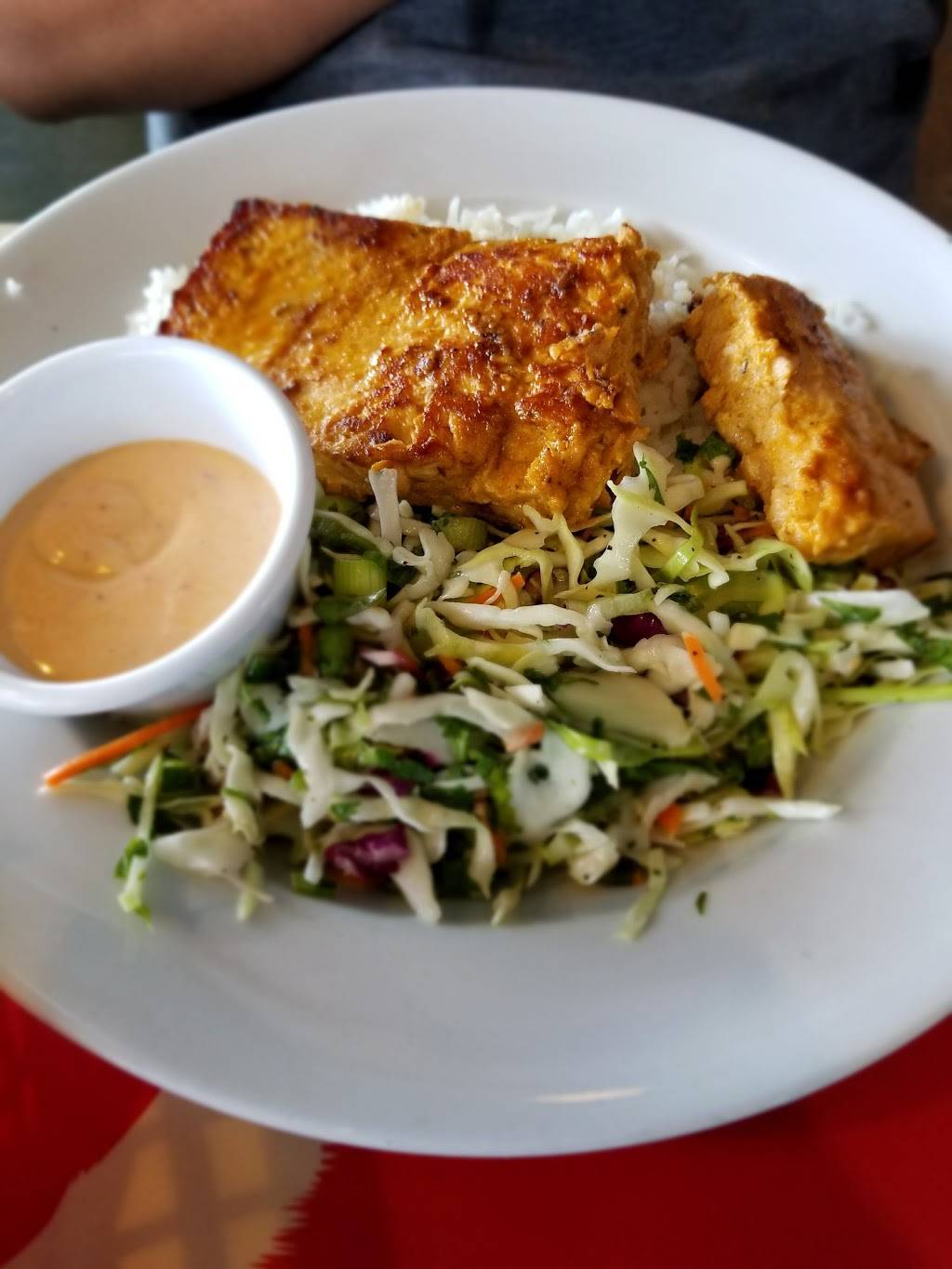 Wahoos Fish Taco | restaurant | 13791 Newport Ave #4, Tustin, CA 92780, USA | 7145441154 OR +1 714-544-1154