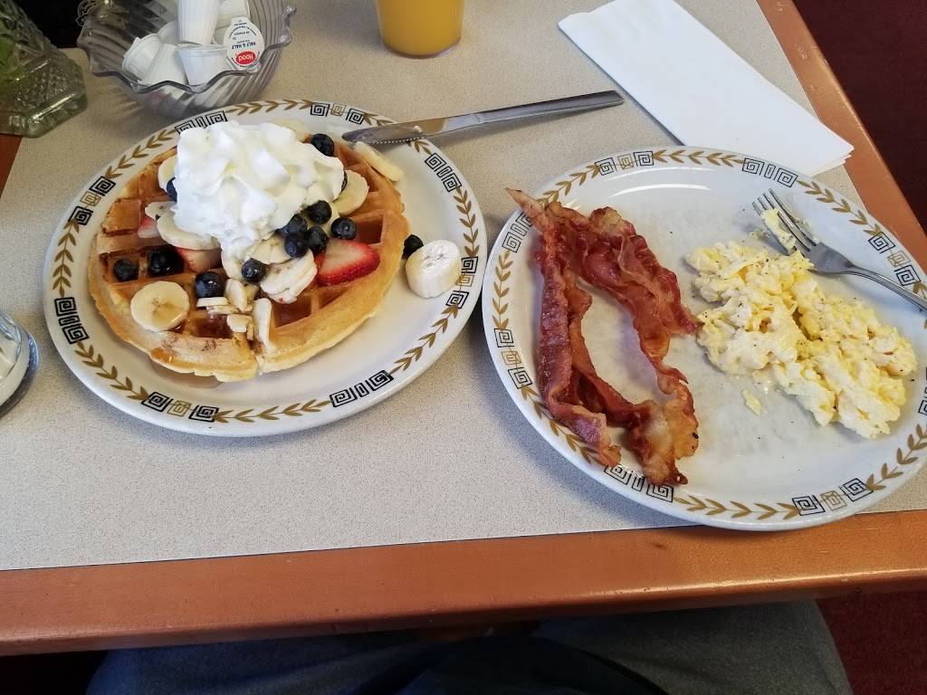 Raffs Cafe | restaurant | 620 Primrose St, Haverhill, MA 01830, USA | 9783734376 OR +1 978-373-4376