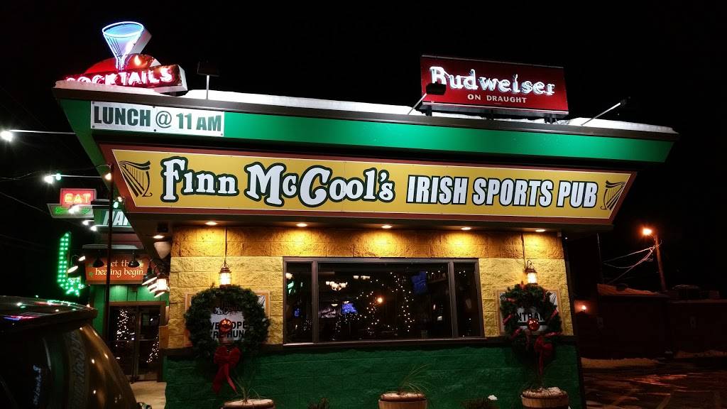 Finn McCools Irish Sports Pub Mt Prospect | restaurant | 702 N River Rd, Mt Prospect, IL 60056, USA | 8472987200 OR +1 847-298-7200