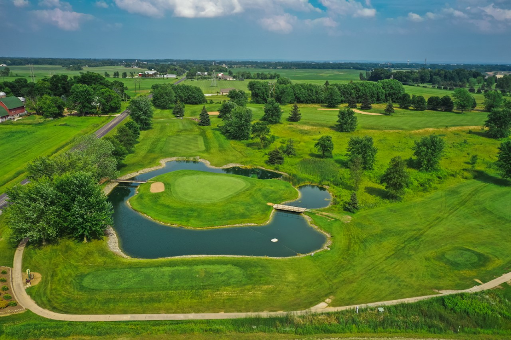 Irish Waters Golf Club | restaurant | N 4265 Murphy Rd, Freedom, WI 54130, USA | 9207887444 OR +1 920-788-7444