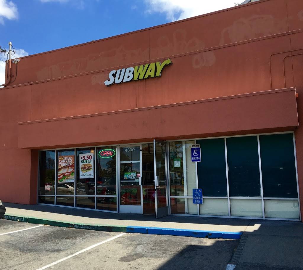 Subway Restaurants | restaurant | 4300 MacArthur Blvd, Oakland, CA 94619, USA | 5104825566 OR +1 510-482-5566