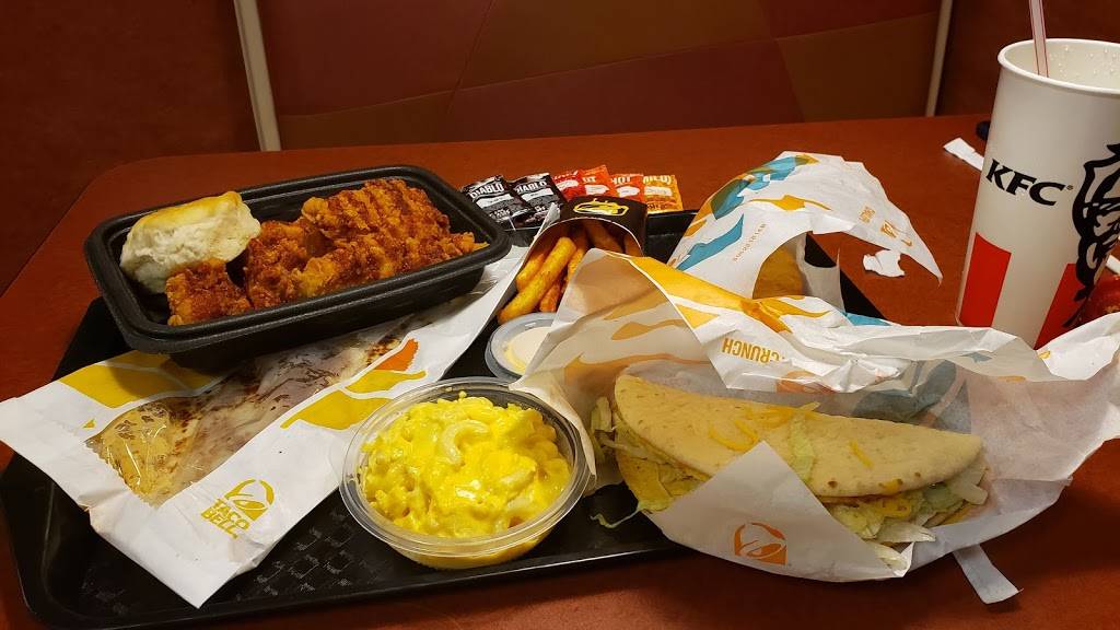 KFC | restaurant | 3210 Arapahoe Ave, Boulder, CO 80303, USA | 3034470702 OR +1 303-447-0702